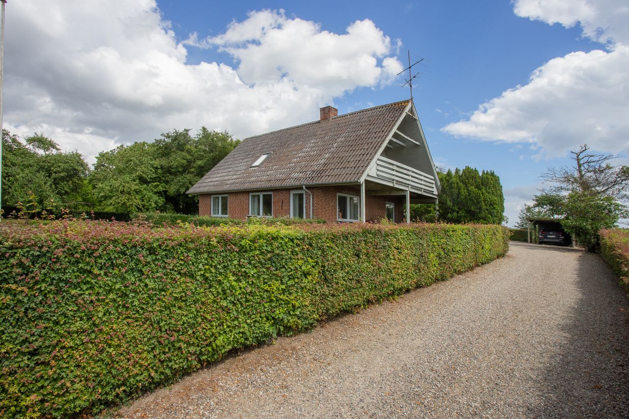 image 02